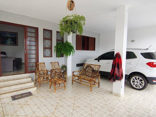Casa com 478m² 3 quartos e 2 banheiros, à venda, no bairro Jardim Almeida em São João da Boa Vista