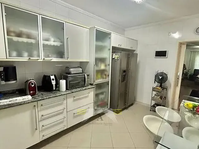 Casa 3 quartos e 4 banheiros, à venda, no bairro Jardim São Paulo em São Paulo