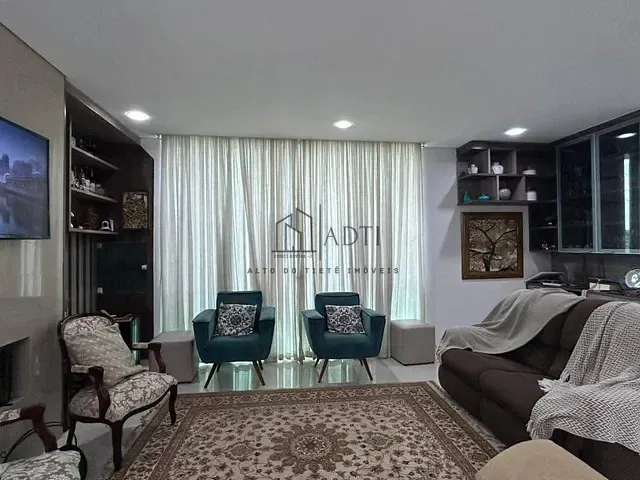 Casa 3 quartos e 2 banheiros, à venda, no bairro Parque Residencial Itapeti em Mogi das Cruzes