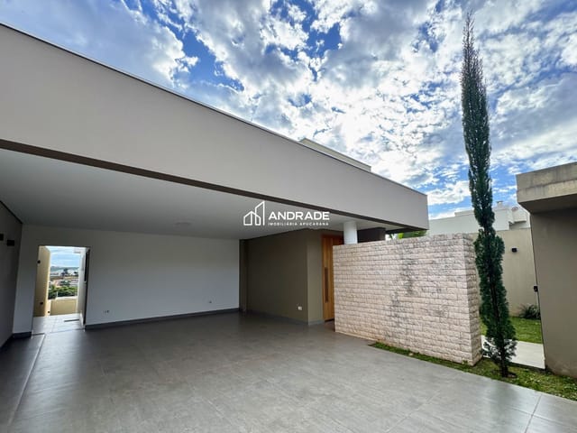 Casa 3 quartos e 3 banheiros, à venda, no bairro Solar de Toscana em Apucarana
