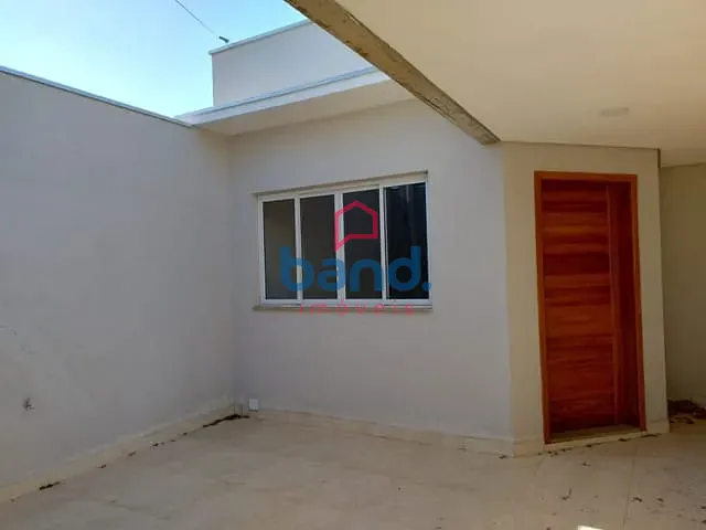 Casa com 174m² 3 quartos e 2 banheiros, à venda, no bairro Centro em Porto Feliz