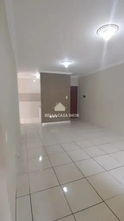 Casa, 3 quartos, 80 m² - Foto 1