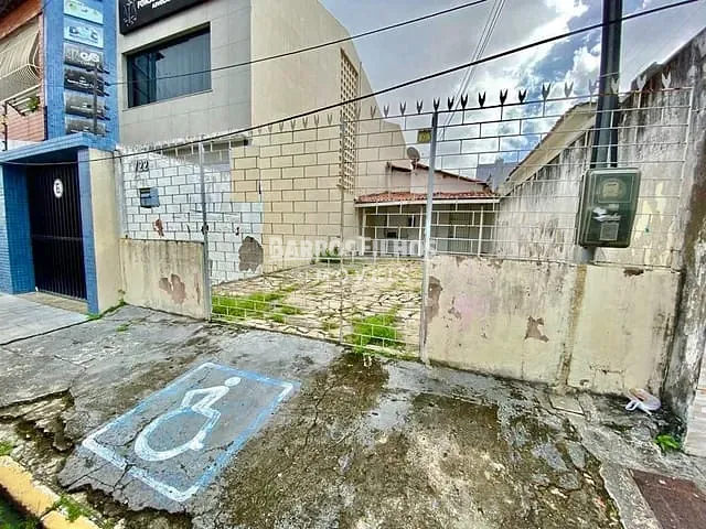 Casa com 0m² 2 quartos e 1 banheiro, à venda, no bairro São José em Aracaju