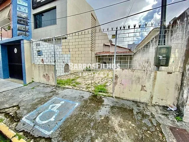 Casa com 0m² 2 quartos e 1 banheiro, à venda, no bairro São José em Aracaju