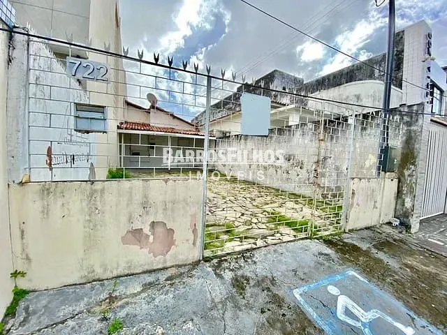 Casa com 0m² 2 quartos e 1 banheiro, à venda, no bairro São José em Aracaju