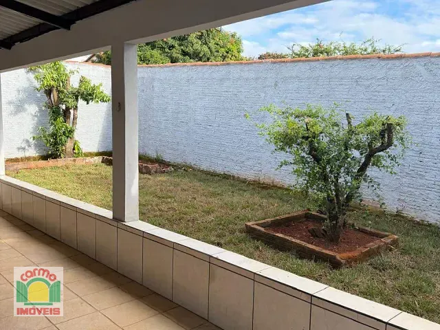 Casa com 268m² 3 quartos e 2 banheiros, à venda, no bairro De Lourdes em Anápolis