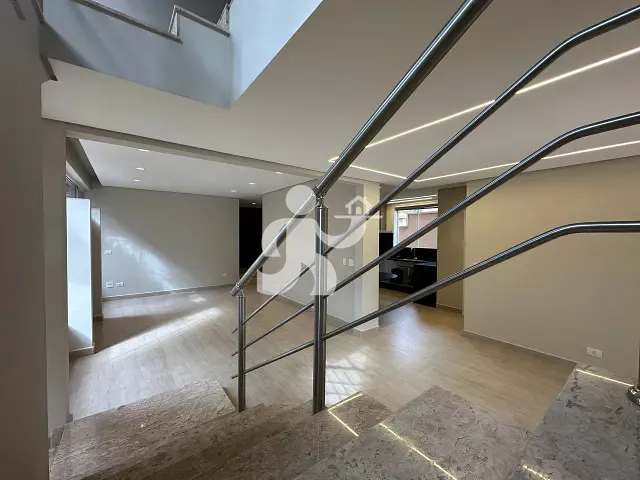 Casa 3 quartos e 5 banheiros, à venda, no bairro Terras de Piracicaba em Piracicaba