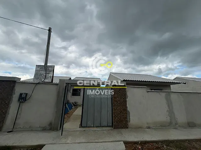Casa com 180m² 2 quartos e 1 banheiro, à venda, no bairro Joaquim de Oliveira em Itaboraí