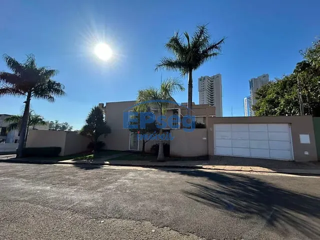 Casa 4 quartos e 4 banheiros, à venda ou para alugar, no bairro Vale do Reno em Londrina