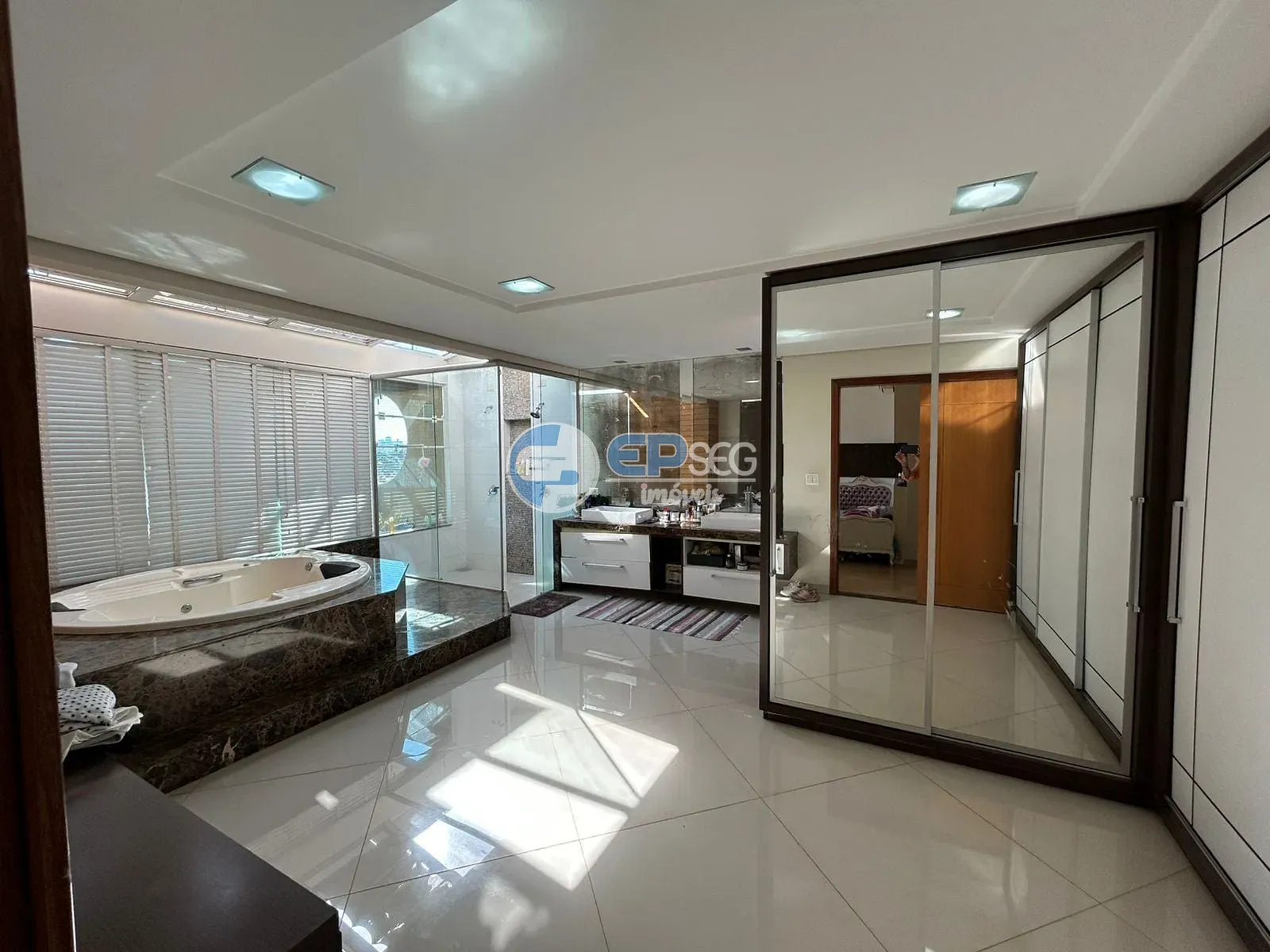 Casa, 4 quartos, 369 m² - Foto 10