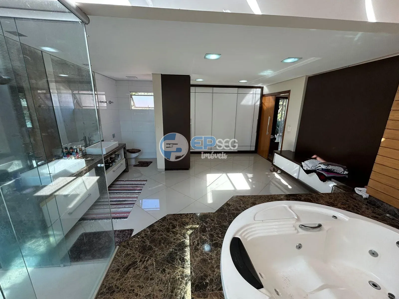 Casa, 4 quartos, 369 m² - Foto 25