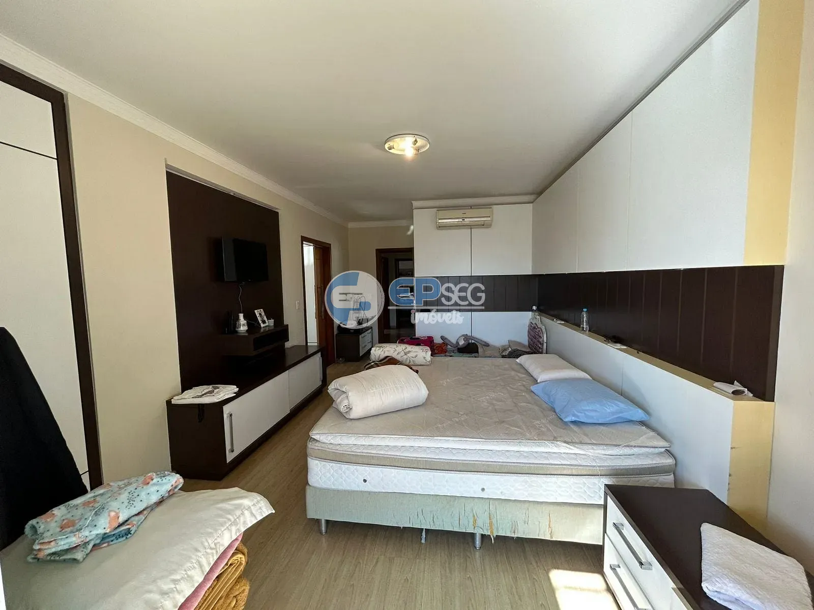 Casa, 4 quartos, 369 m² - Foto 9