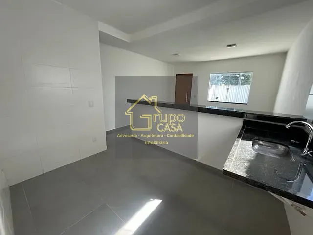 Casa com 240m² 2 quartos e 3 banheiros, à venda, no bairro Jardim Atlântico Central (Itaipuaçu) em Maricá
