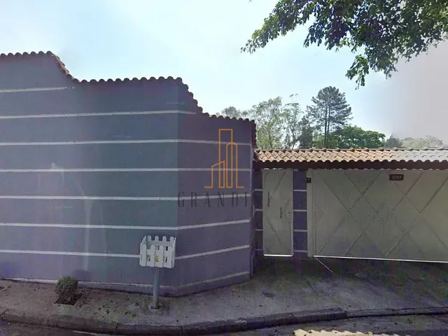 Casa com 1130m² 3 quartos e 4 banheiros, à venda, no bairro Dos Finco em São Bernardo do Campo