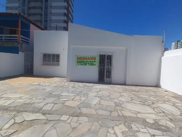 Casa para alugar, no bairro Farolândia em Aracaju