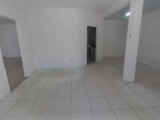 Casa para alugar, no bairro Farolândia em Aracaju
