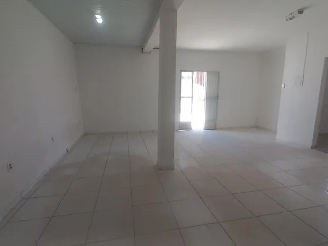 Casa para alugar, no bairro Farolândia em Aracaju