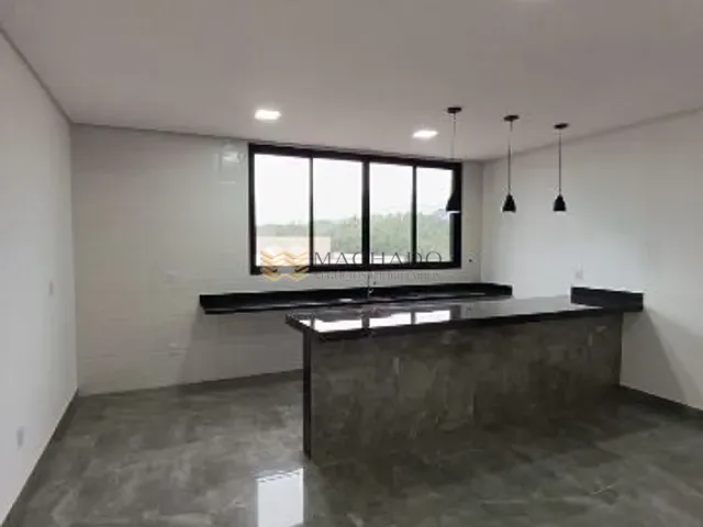 Casa com 175m² 3 quartos e 3 banheiros, à venda, no bairro Portais (Polvilho) em Rua Camarão Vermelho