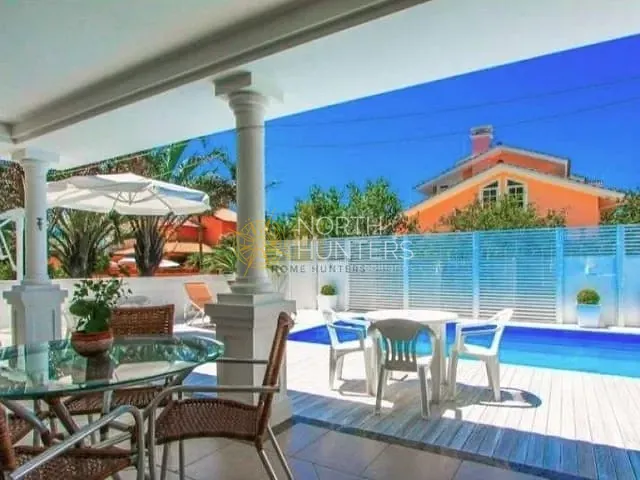 Casa com 450m² 4 quartos e 5 banheiros, para alugar, no bairro Jurerê Internacional em Florianópolis