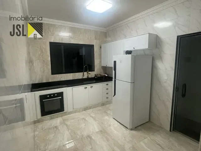 Casa com 140m² 2 quartos e 1 banheiro, à venda, no bairro Borda da Mata em Caçapava