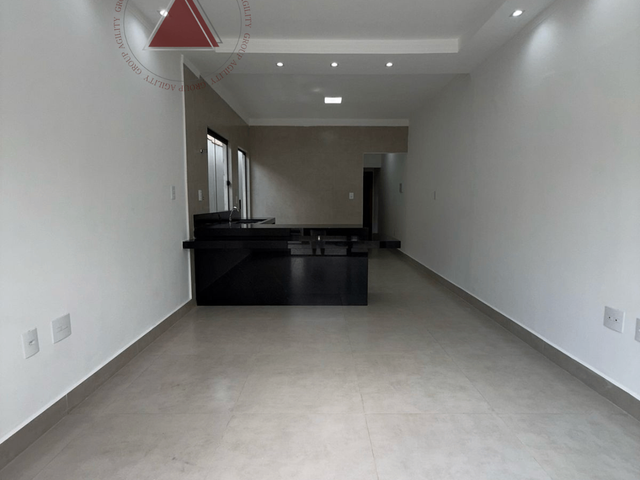 Casa com 100m² 2 quartos e 2 banheiros, à venda, no bairro Jardim Tropical II em Franca