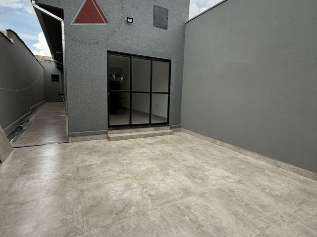 Casa com 100m² 2 quartos e 2 banheiros, à venda, no bairro Jardim Tropical II em Franca