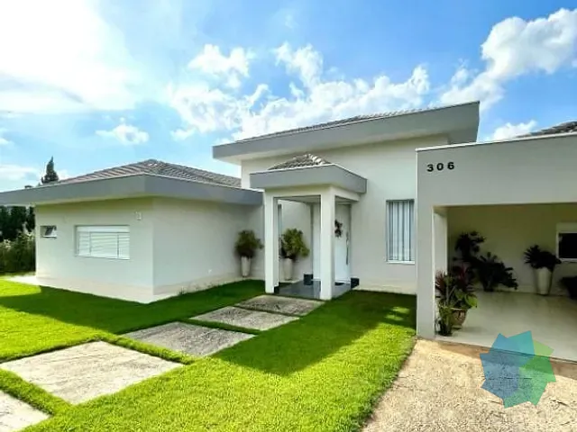 Casa com 1500m² 5 quartos e 6 banheiros, à venda, no bairro Jardim Itaguaçu em Salto