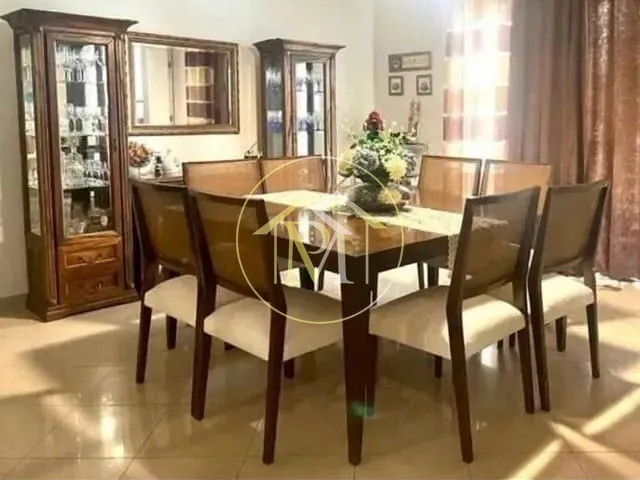 Casa com 210m² 3 quartos e 5 banheiros, à venda, no bairro Chácaras Reunidas São Jorge em Sorocaba