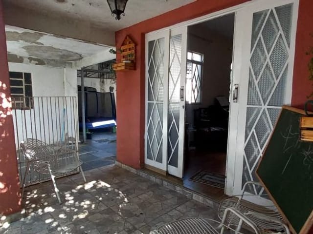 Foto do Casa - Casa à venda 3 Quartos, 1 Suite, 7 Vagas, 278.4M², Avenida, Itajubá - MG | MOHALLEM e LOPES CORRETAGEM E ADMINISTRACAO DE IMOVEIS LTDA
