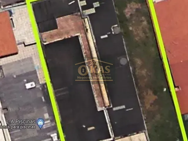 Casa com 251m² 5 quartos e 3 banheiros, à venda, no bairro Centro em Poá