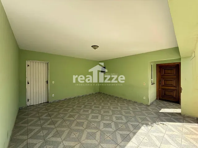 Casa 4 quartos e 3 banheiros, para alugar, no bairro Jardim Soares em Itapira