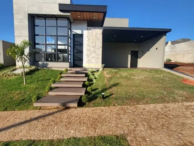 Casa com 373m² 4 quartos e 6 banheiros, à venda, no bairro Vila do Golf em Ribeirão Preto