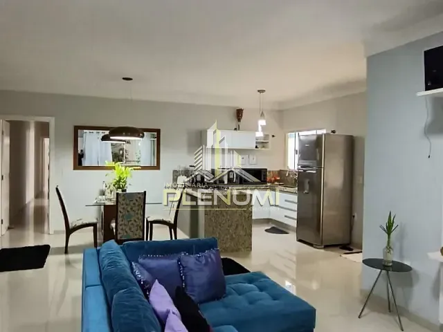Casa 3 quartos e 3 banheiros, à venda, no bairro Jardim Piratininga em Araras