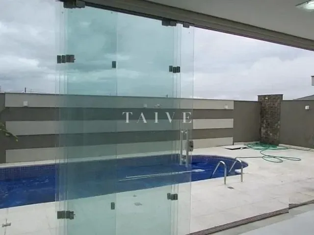 Casa com 300m² 3 quartos e 4 banheiros, à venda, no bairro Esperança em Londrina