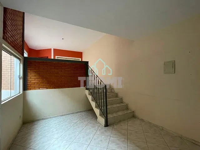 Casa com 138m² 2 quartos e 2 banheiros, à venda, no bairro Chácara Belo Horizonte em Taubaté