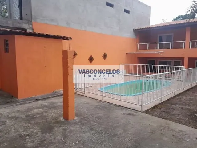 Casa com 2830m² 6 quartos e 4 banheiros, à venda, no bairro Chácaras Araújo I em São José dos Campos
