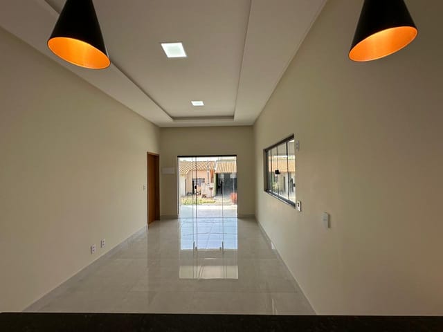 Casa com 175m² 3 quartos e 2 banheiros, à venda, no bairro Condomínio Amin Camargo em Goiânia
