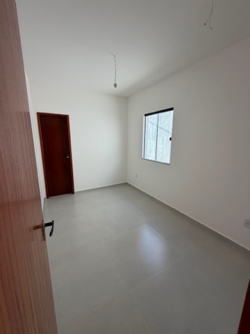 Casa com 140m² 2 quartos e 1 banheiro, à venda, no bairro Fazenda Santo Antônio em Campos dos Goytacazes