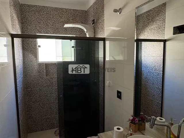 Casa 3 quartos e 3 banheiros, à venda, no bairro Vila Carmem em Bauru
