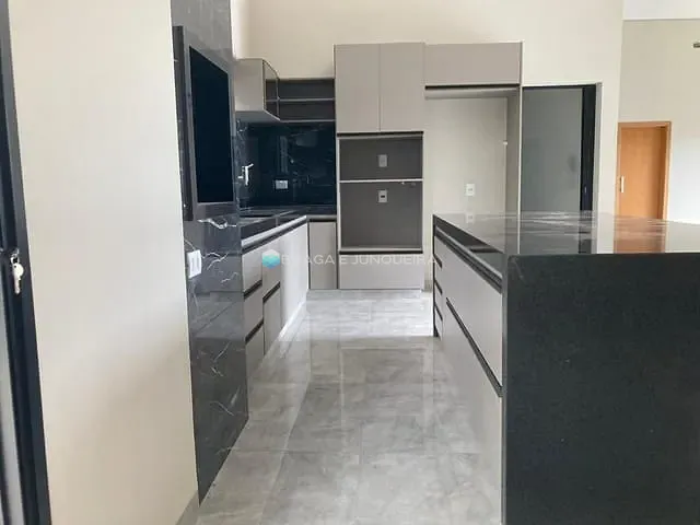 Casa com 479m² 3 quartos e 4 banheiros, à venda, no bairro Parque Residencial Buona Vita em São José do Rio Preto