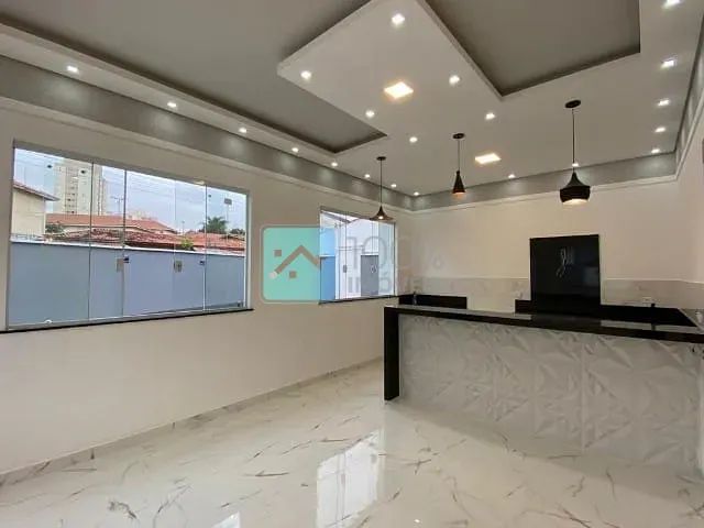 Casa com 250m² 3 quartos e 2 banheiros, à venda, no bairro Águas da Prata em São José dos Campos