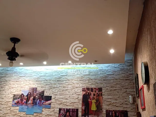 Casa com 180m² 2 quartos e 2 banheiros, para alugar, no bairro Santo Expedito em Itaboraí