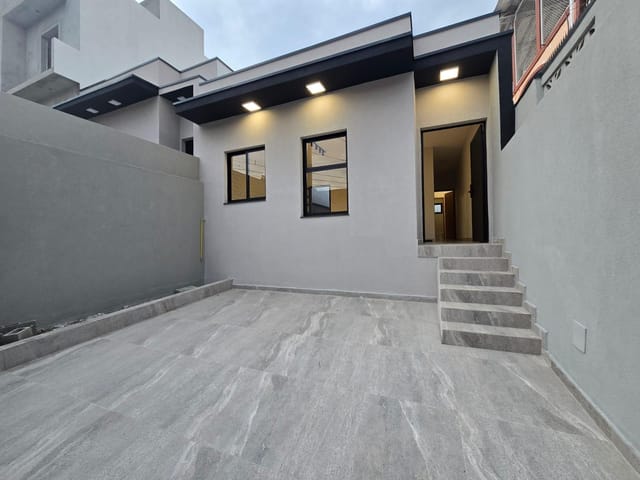 Casa com 126m² 2 quartos e 2 banheiros, à venda, no bairro Vila Brasileira em Mogi das Cruzes