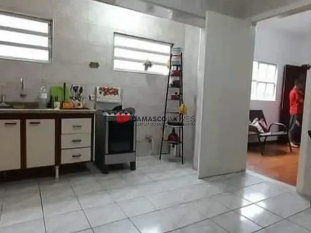 Casa com 250m² 2 quartos e 1 banheiro, à venda, no bairro Osvaldo Cruz em São Caetano do Sul
