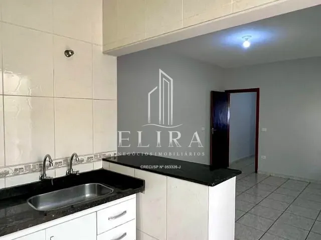 Casa com 125m² 2 quartos e 2 banheiros, à venda, no bairro Jardim São Francisco em Santa Bárbara D'Oeste