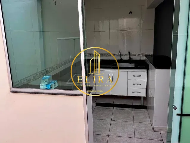 Casa com 125m² 2 quartos e 2 banheiros, à venda, no bairro Jardim São Francisco em Santa Bárbara D'Oeste