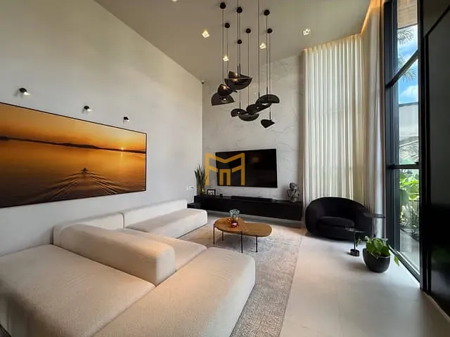 Casa com 450m² 4 quartos e 6 banheiros, à venda, no bairro Parque Verde em Belém