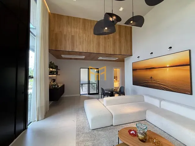 Casa com 450m² 4 quartos e 6 banheiros, à venda, no bairro Parque Verde em Belém