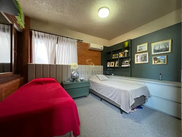 Casa com 360m² 3 quartos e 2 banheiros, à venda, no bairro Pedra Branca em Palhoça