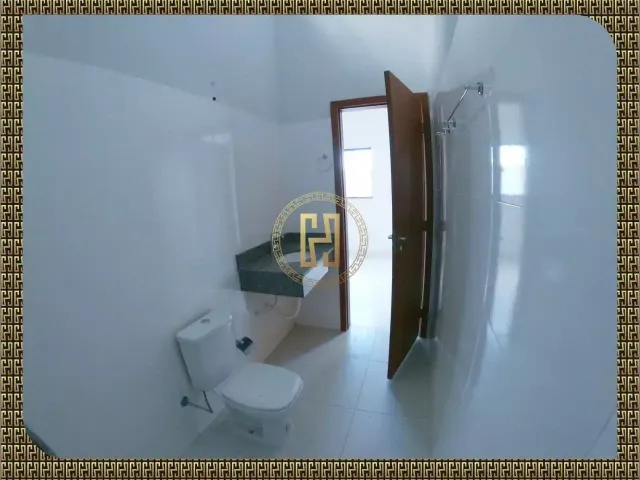 Casa 2 quartos e 2 banheiros, à venda, no bairro Parque dos Ingás em Nova Mutum